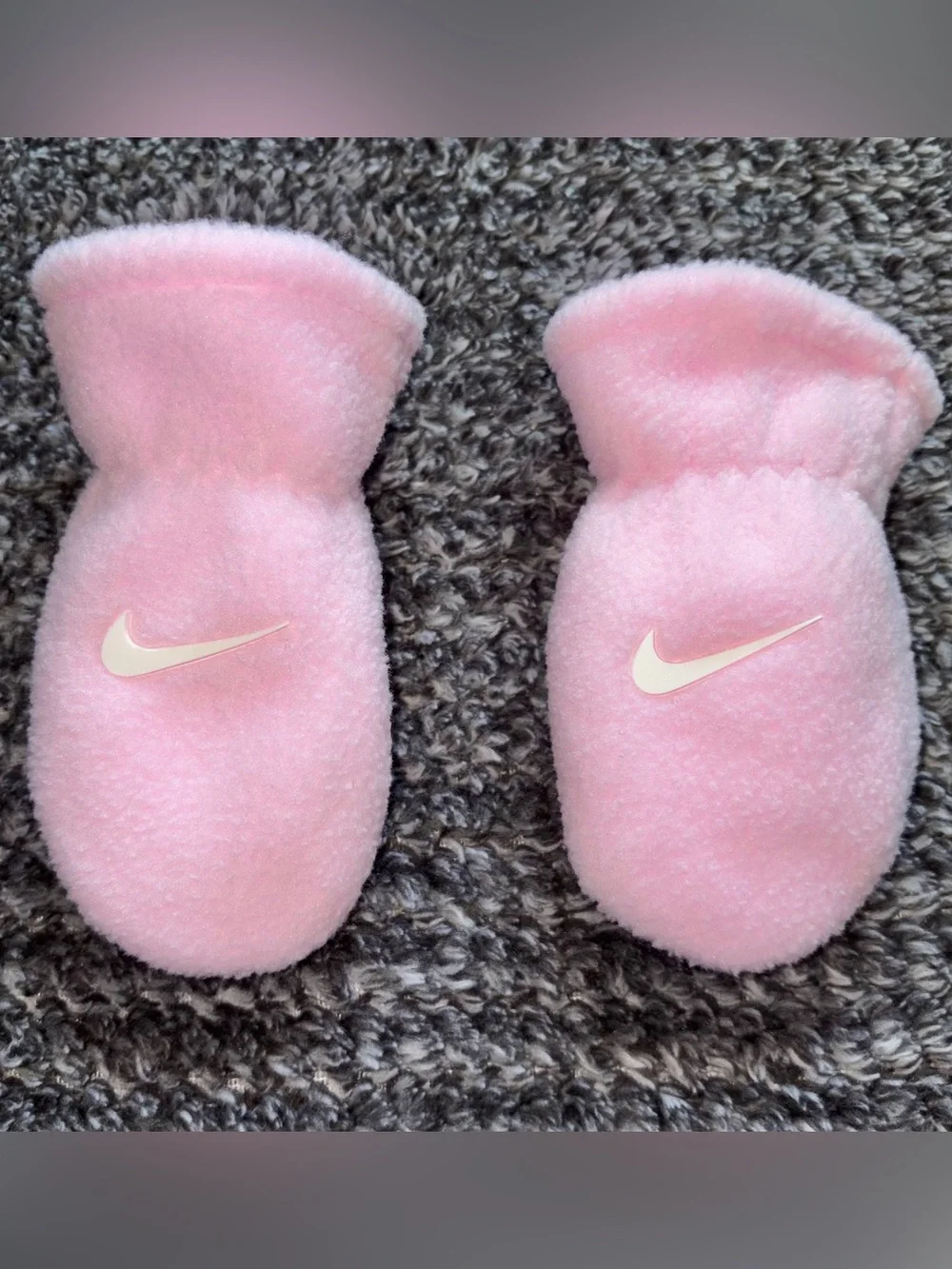 NIKE Toddler Girl 12-24M Pink Fleece Hat & Mittens Set - Ear Muff And Chin Strap